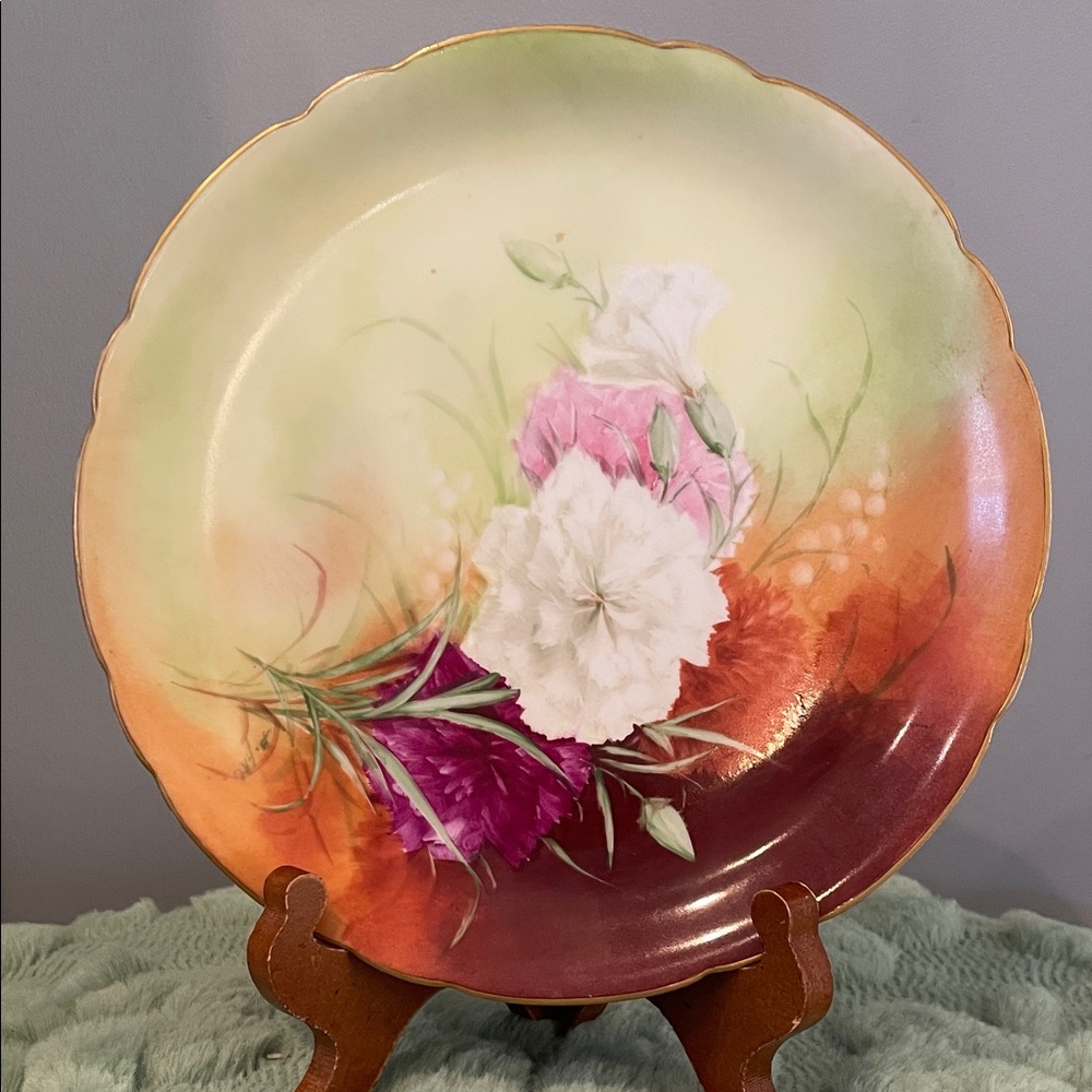 Floral Decorative Plate with Pink and White Flowers on soft gradient background